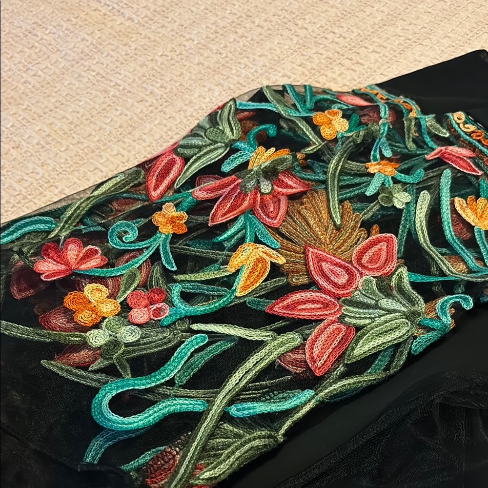 Embroidered Sheer Kimono with Floral Design - Picture 3 of 4